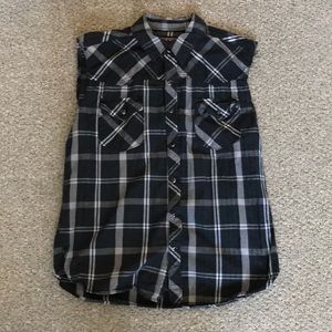 Men’s Large Western Shirt, cut off sleeves.
